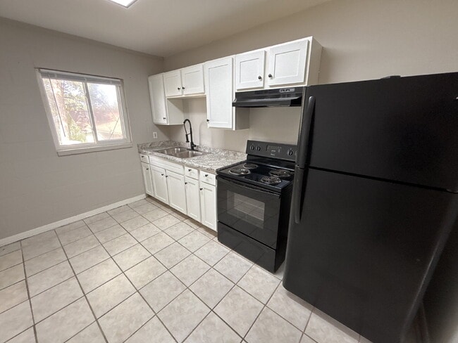 Photo - 2150 Saxon St Unit Apt# C