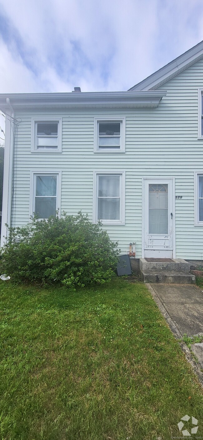 Building Photo - 179 High St Rental