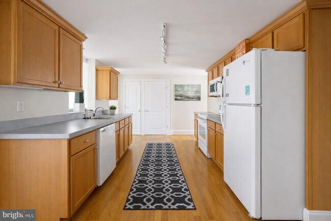 Photo - 1701 Spruce St