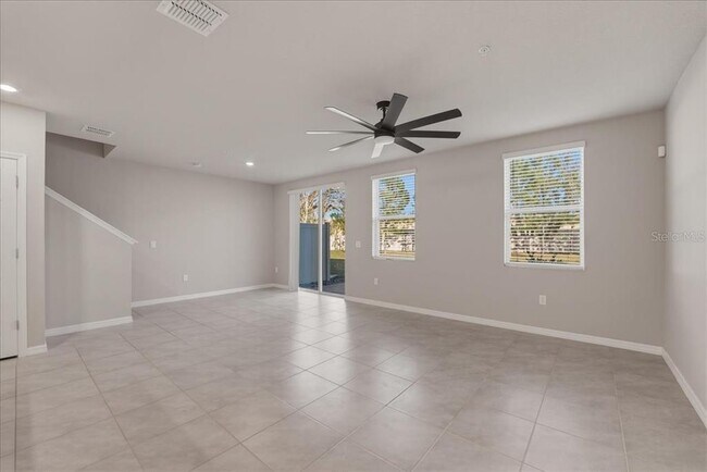 Photo - 2555 Sweet Viburnum Wy