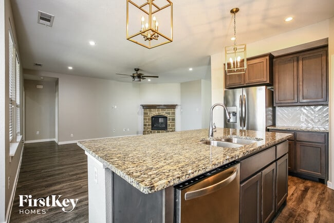 Photo - 1127 Bantham Wy