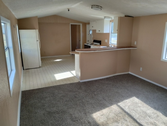 120 SE Camelot Loop