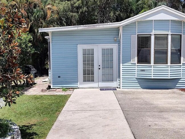 Building Photo - 10815 Ani Cir