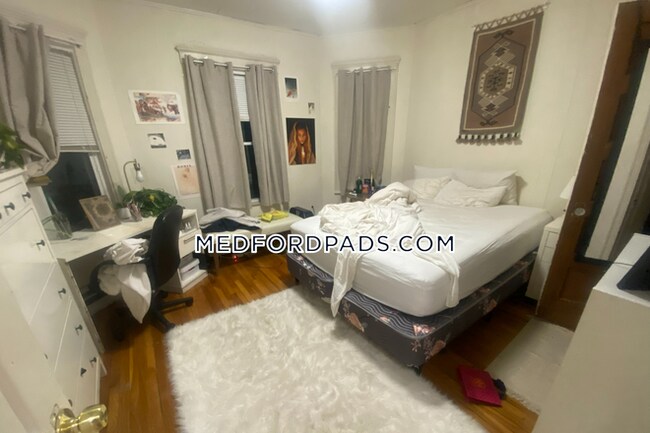 354 Main St Unit 1