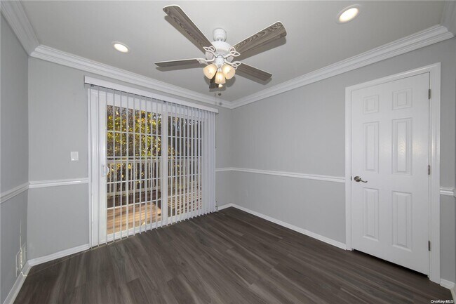 Photo - 2 Presidents Dr Apartment Unit 1-2B