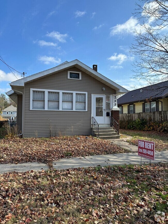 Building Photo - 733 Denver St Rental