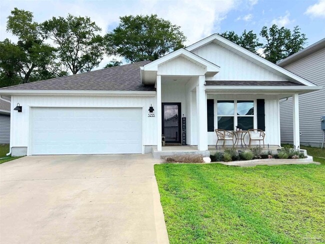 Building Photo - 5253 Peach Dr