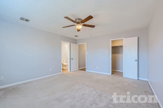 Photo - 1204 Crabtree Ct