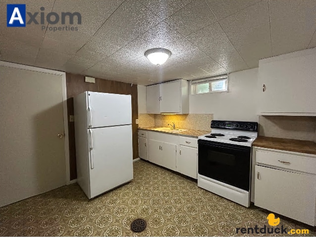 Photo - 1351 1/2 E Fremont-