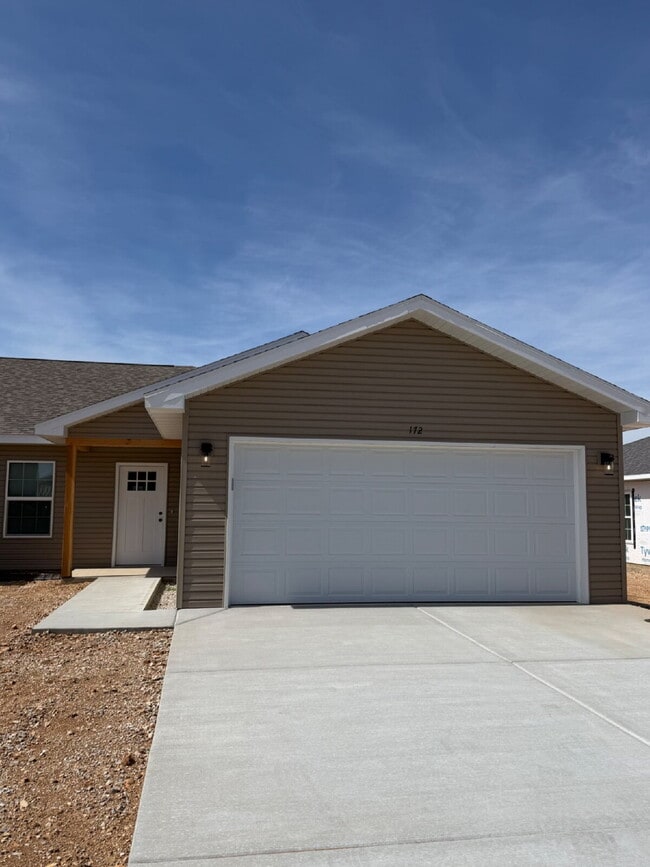 Photo - Modern efficiency with 4 Bedrooms on one level