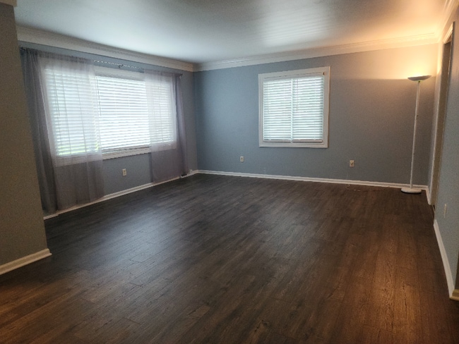 Photo - 24218 W Main St