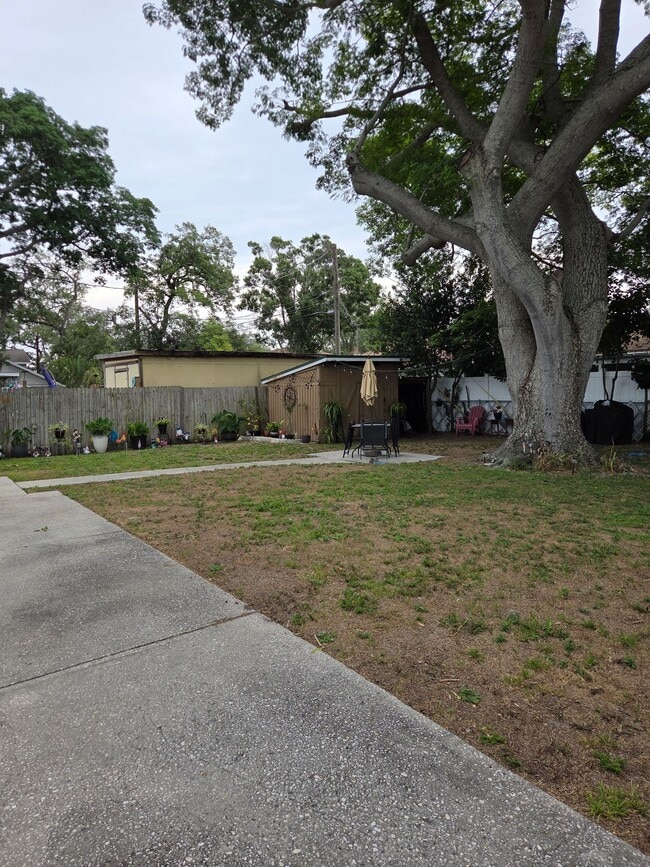 Photo - 5082 45th Ave N