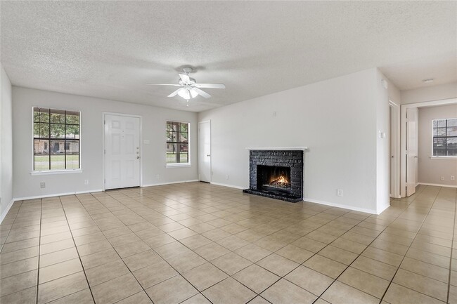 Photo - 3801 Foust Trail Unit A