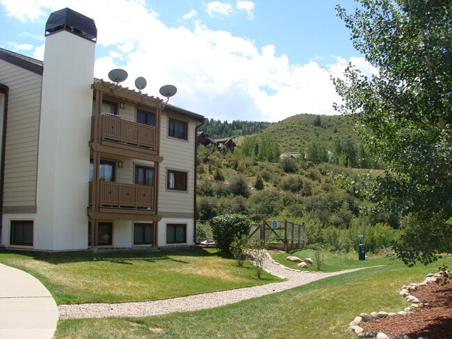 Building Photo - 998 W Beaver Creek Blvd Rental