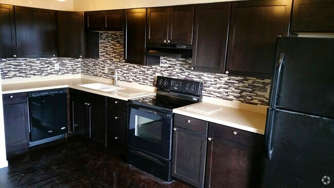 Building Photo - 1792 E 5625 S Rental