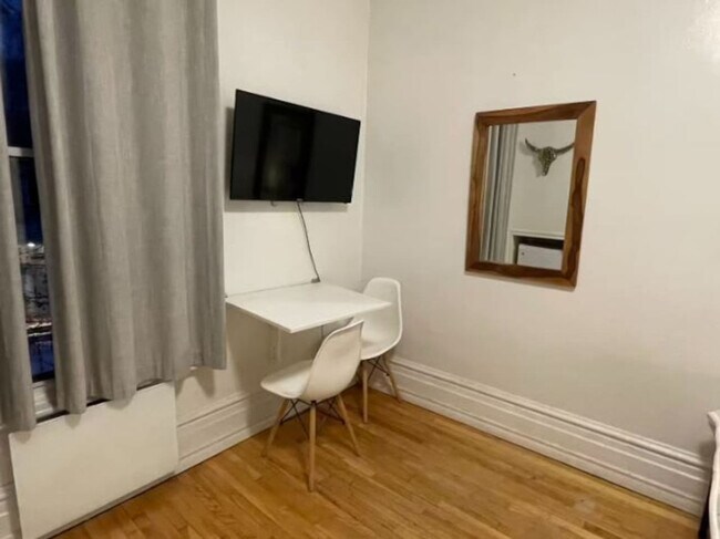 Photo - 4072 Rue Drolet-SI ID1223277P Unité SI ID1223277P