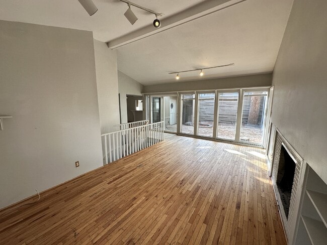 Photo - AVAILABLE JULY! Student Housing near DU Campus!