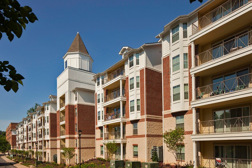 Grand Marc At The Corner Off Campus Housing Charlottesville Va Photos Coming Soon