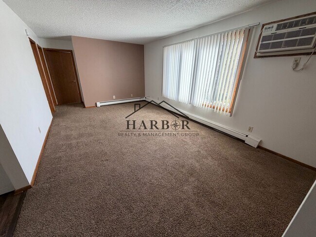 Photo - Hayfield Greens Apartments, 110 Bldg - 110 - 201 Unit 110 - 201