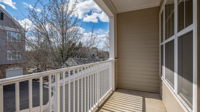 Balcony - Quarry Hills