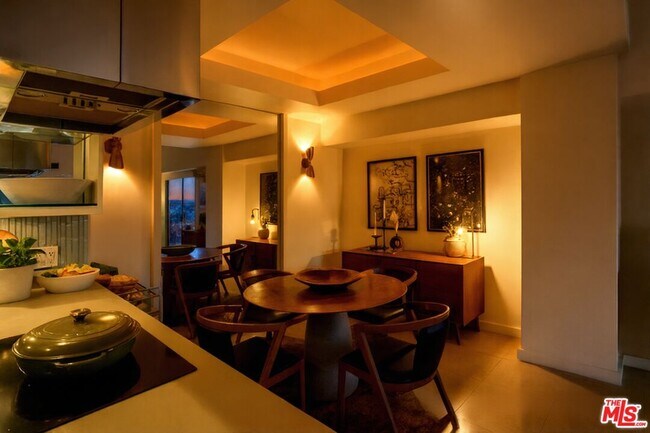 Photo - 1155 N La Cienega Blvd Unidad 905