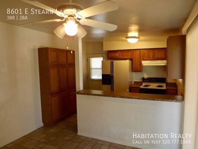 Building Photo - 8601 E Stearn Lake Dr Rental