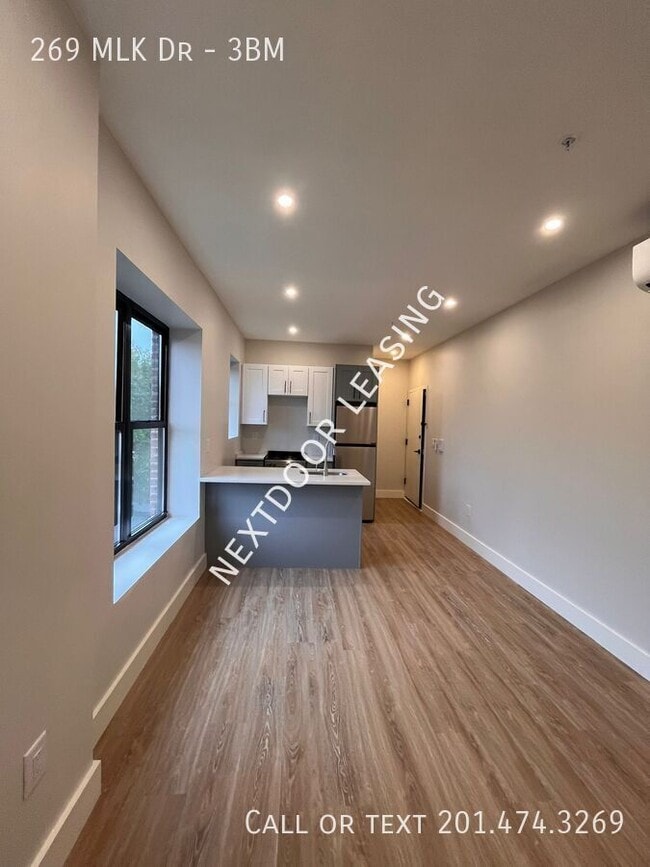 Photo - 269 M.L.K. Drive Unit 3BM