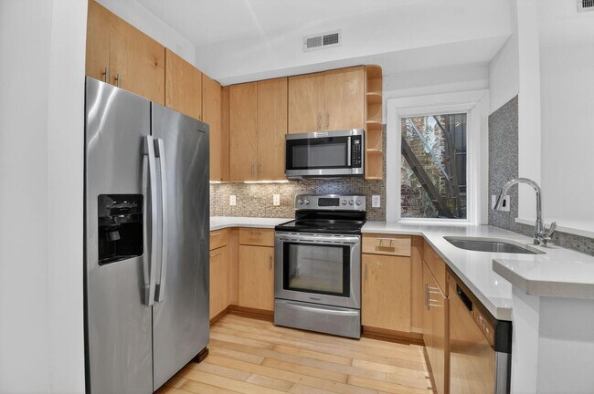 Photo - 1503 11th St NW Unit 2