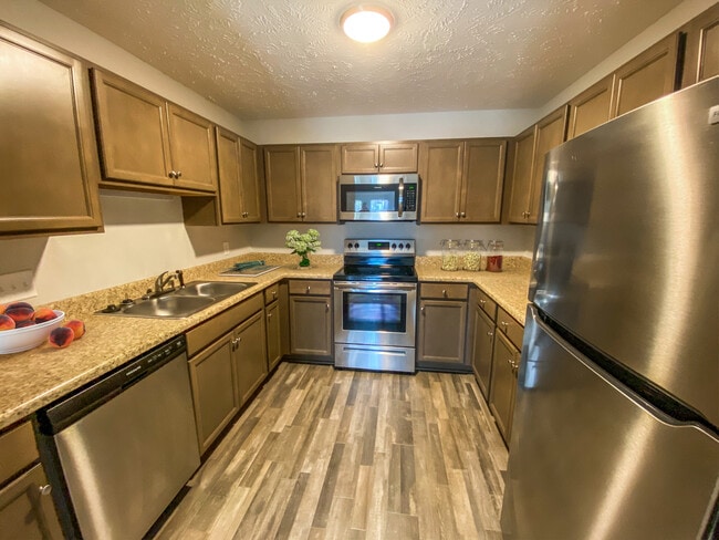 Burton Wyndfall Apartments