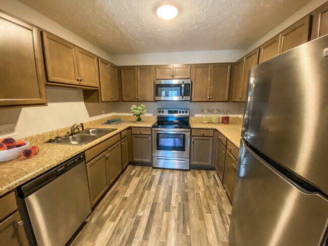 Photo - Burton Wyndfall Apartments