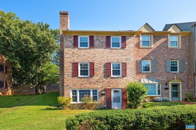 Photo - 114 Georgetown Green