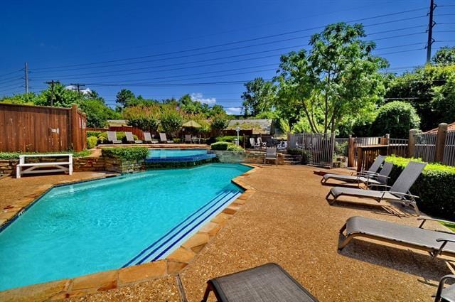 Photo - 2610 Lakehill Ln