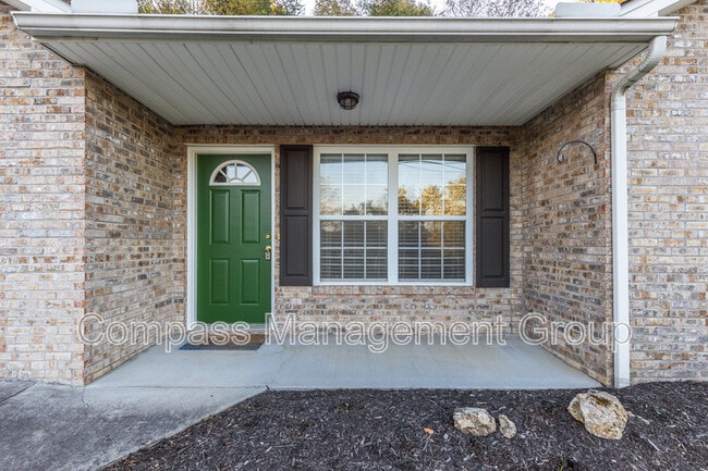 1882 Explorer Ln
