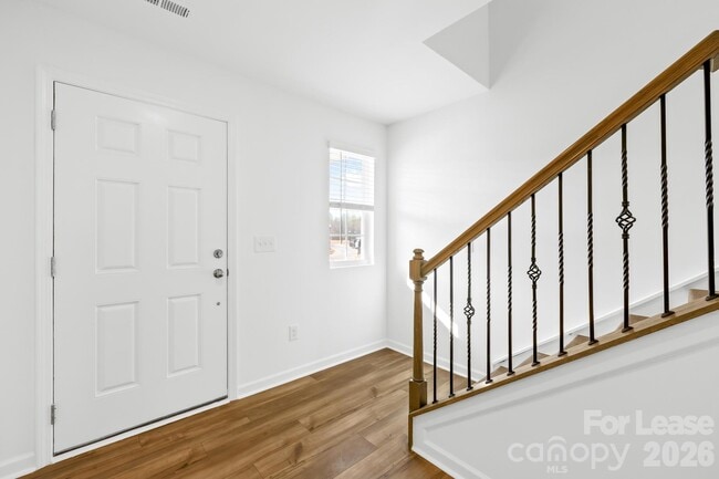 Photo - 544 Sand Dunes Dr