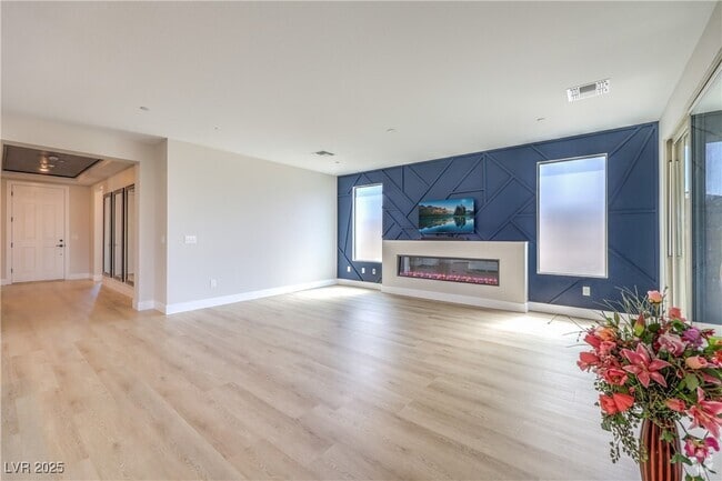 Building Photo - 10935 Harlowe Grv Ct Rental