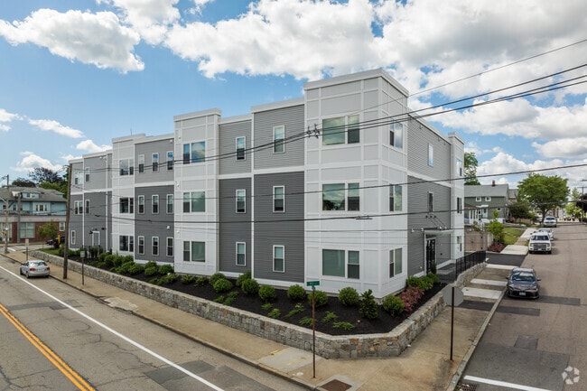 Front View of Building - 135 - 153 Waterman Ave Rental
