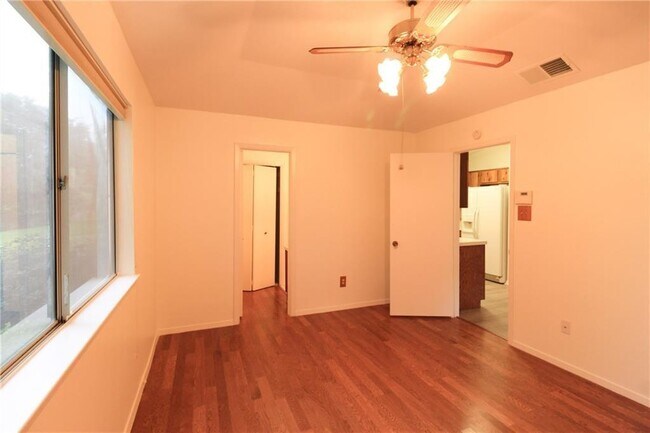 Photo - 11707 Norwegian Wood Dr