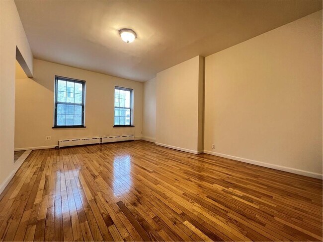 Photo - 519 Atlantic Ave Unit 3