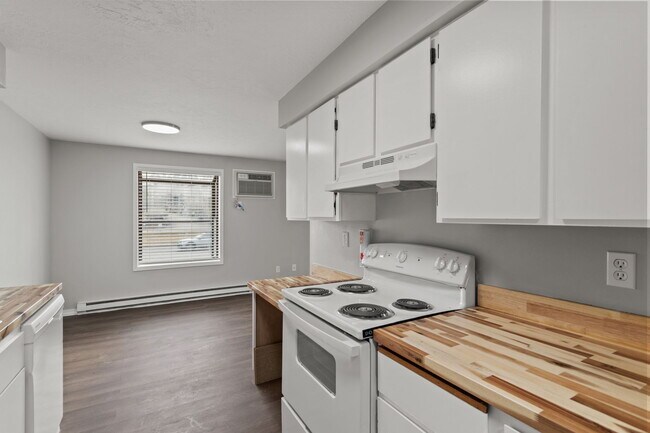 unidad reno de cocina - Cascade Pines