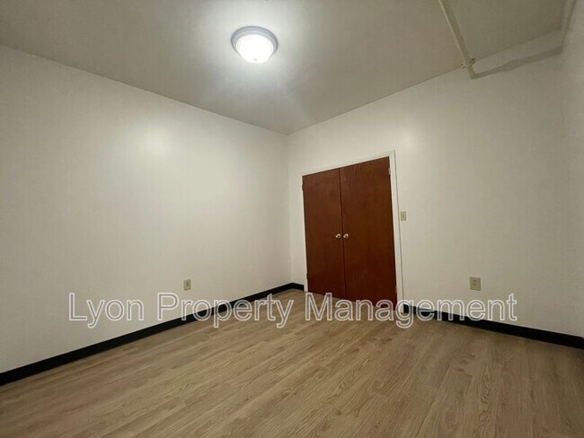 Photo - 50 Hedley Ave Unit 5