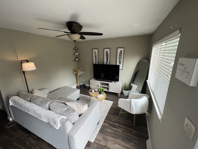 Photo - 17 North Dr Unit B