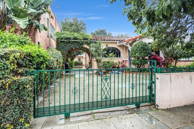 Photo - 4020 Brunswick Ave