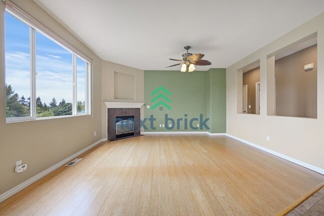 Photo - Beautiful 4 beds and 3 baths Modern Home Ready for Rent!