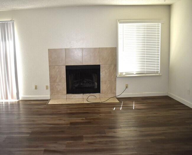 Photo - Woodstock Green Townhome unit with a commu...