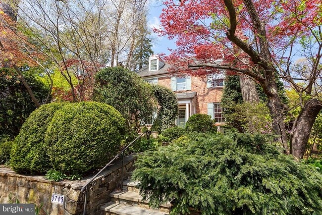 Photo - 3743 Upton St NW