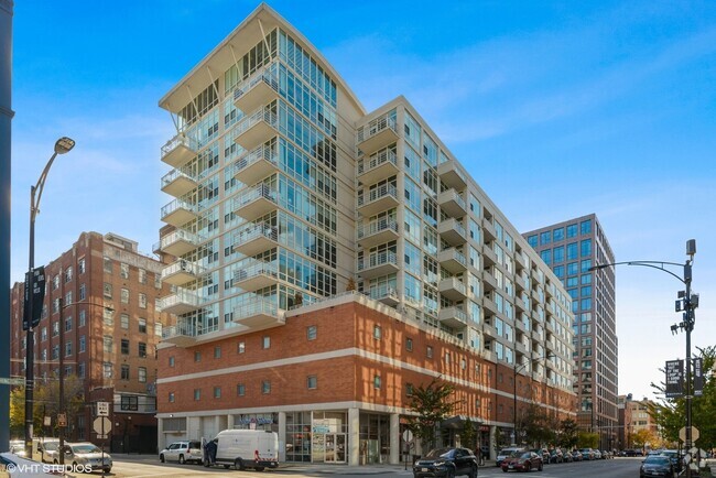 Building Photo - 909 W Washington Blvd Rental