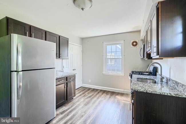 Photo - 4010 Fernhill Ave