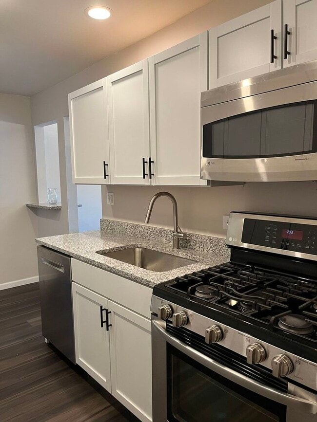 Photo - 5101 Carriage Way Dr Unit 204B