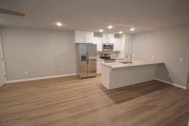 Photo - 3 Bedroom 2 Bath Duplex in Prairie Grove!!