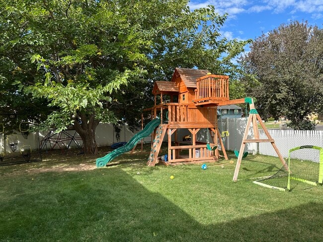 Photo - 2258 W 5700 S